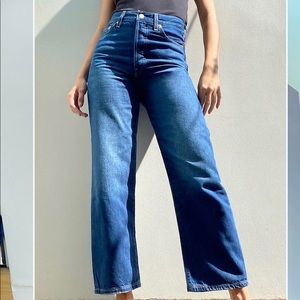 Levi’s Ribcage Straight Ankle